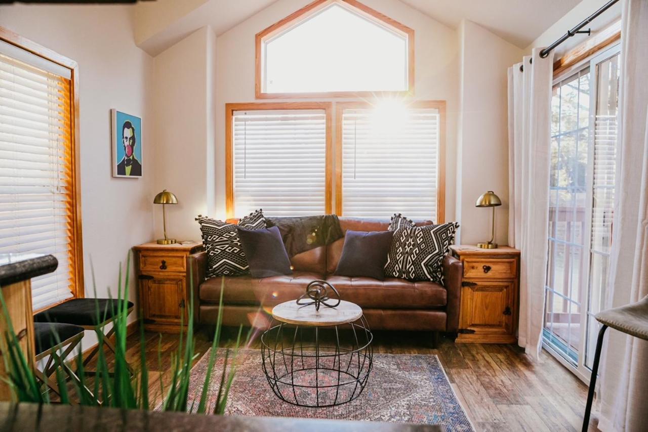 The Bison Cabin - The Cabins At Rim Rock Austin Esterno foto